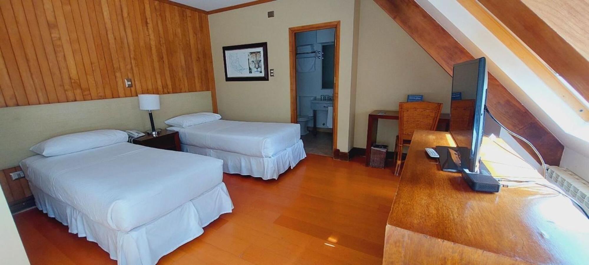 Hotel Y Cabanas Llanuras De Diana - Caja Los Andes Puerto Natales Exterior foto